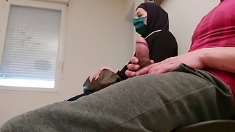 I Expose Myself In The Waiting Area While Waiting For Her