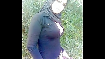 Turkish-Arabic-Asian Hijab Mix Photo Series Vol. 7