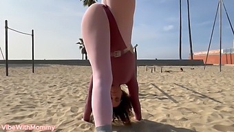 A Jewish Stepmother Sheds Tears And Engages In Unprotected Sex While Taking Your Hamburger