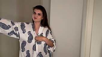 Stepson Witnesses Stepmother'S Massive Cock Rubbing On Clothes Dryer