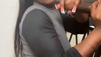 A Professional Blow Job Artist Makes Me Climax In Two Minutes (Best Blowjob Ever)